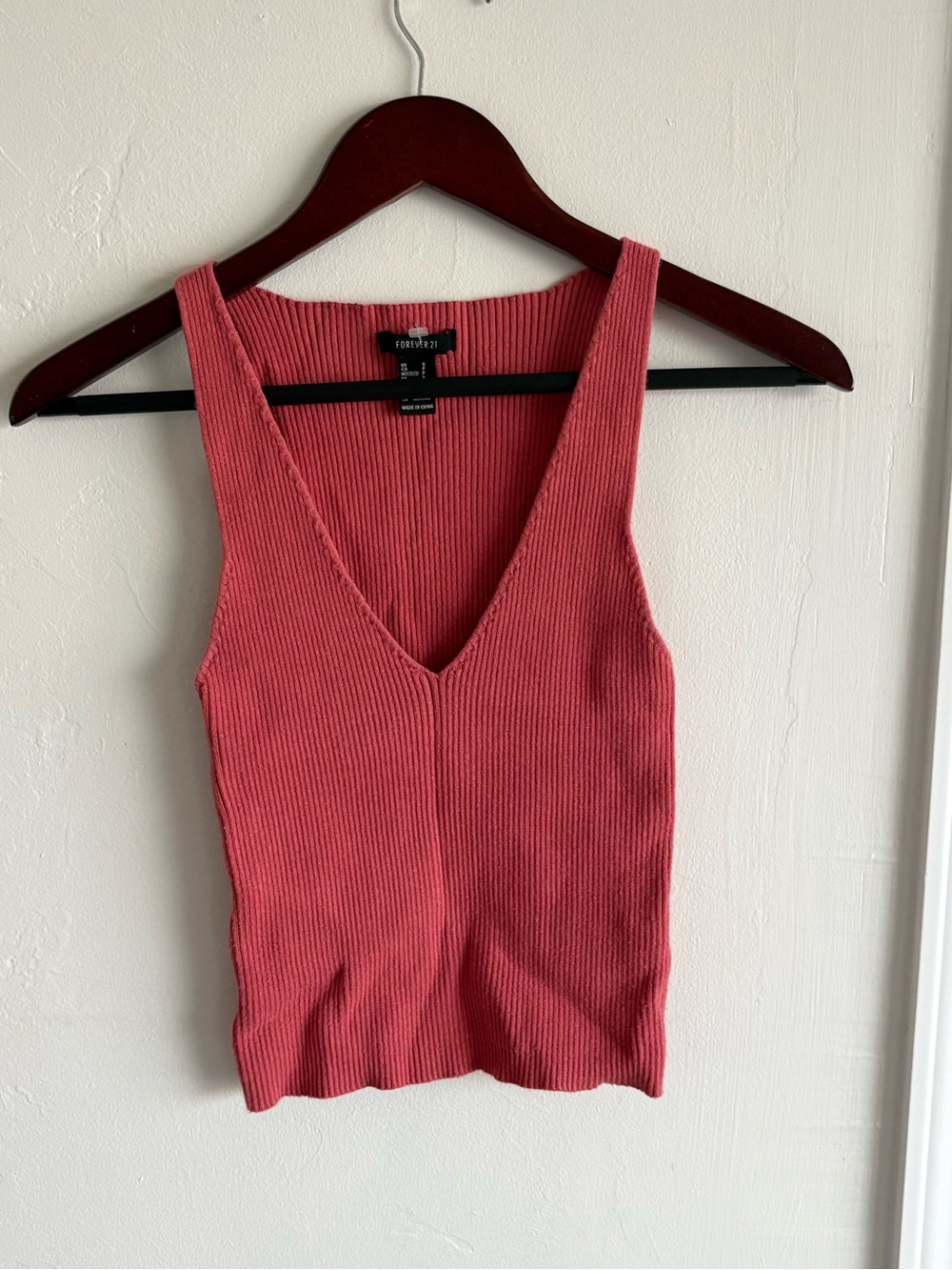 Forever 21 Rose Pink Ribbed V-Neck Tank